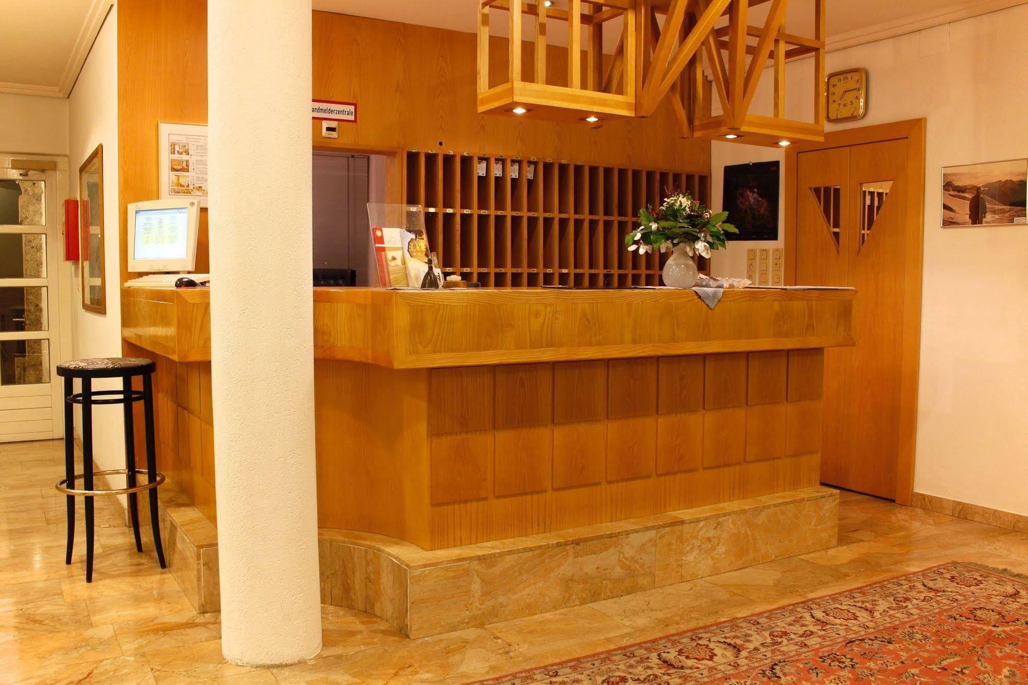 Austria Classic Hotel Heiligkreuz Hall in Tirol Luaran gambar